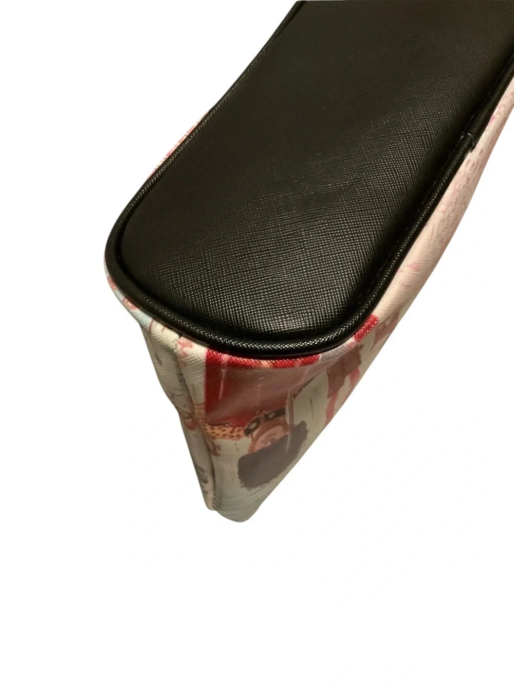 IZAK Pink London Illustration Cosmetic Bag